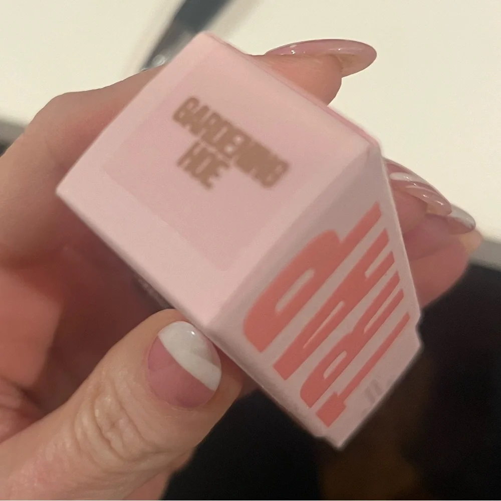 Jeffree Star Velvet Trap Lipstick - Gardening H o e